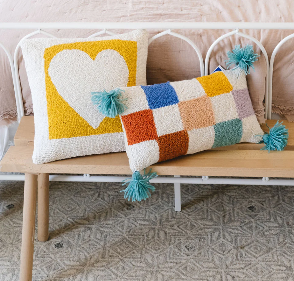 Discogrid Lumbar Hook Pillow