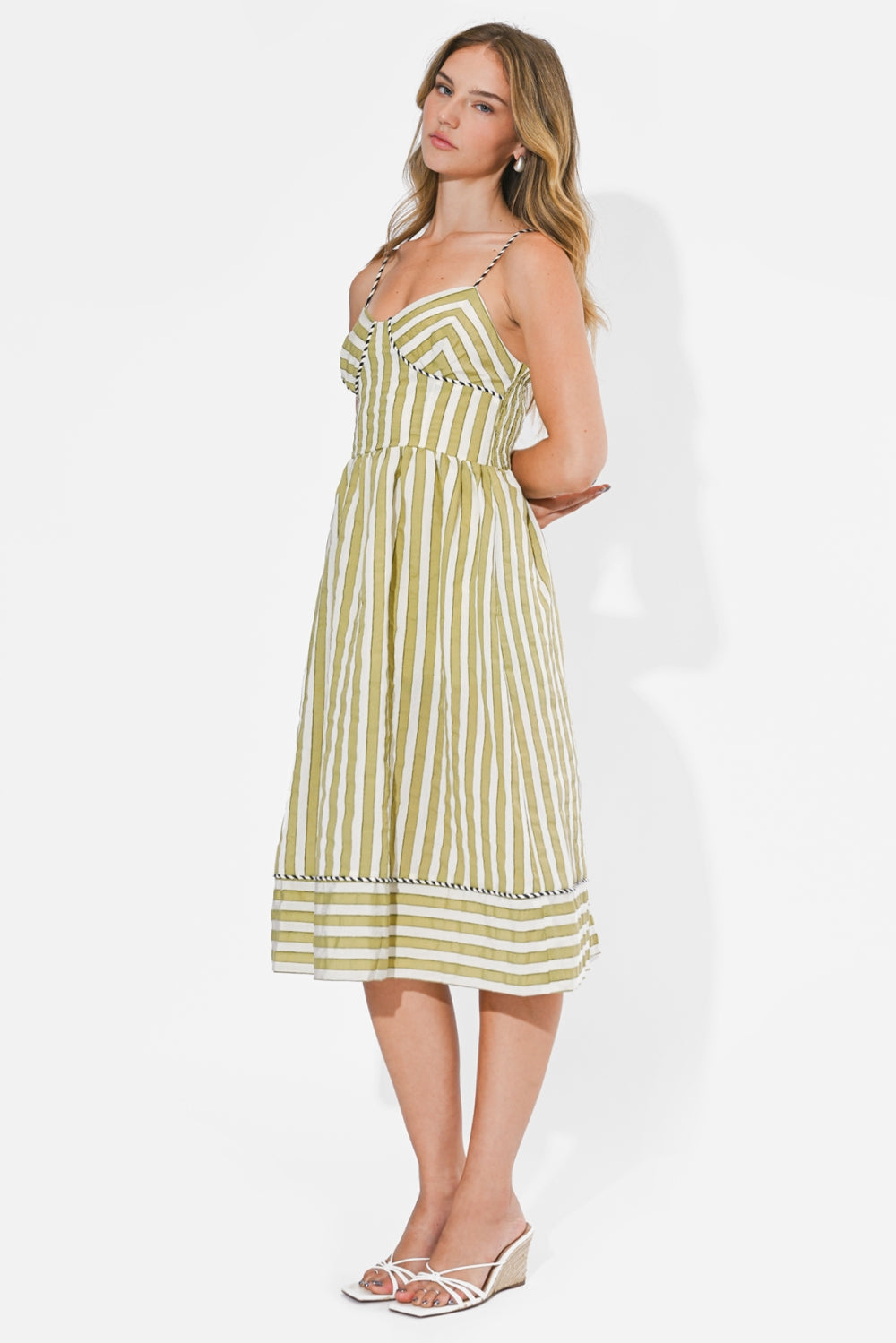 Perle Two-Tone Pipped Sweetheart Midi Dress