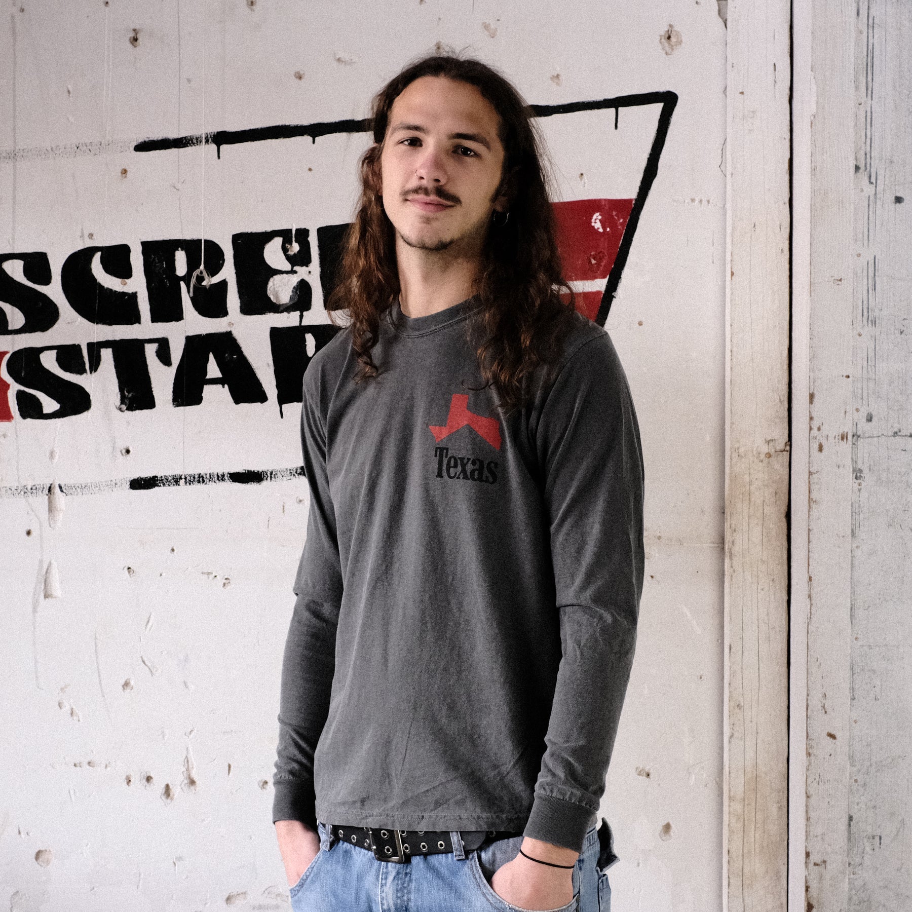 Texas Cowboy Icon Long Sleeve Tee - Dark Grey