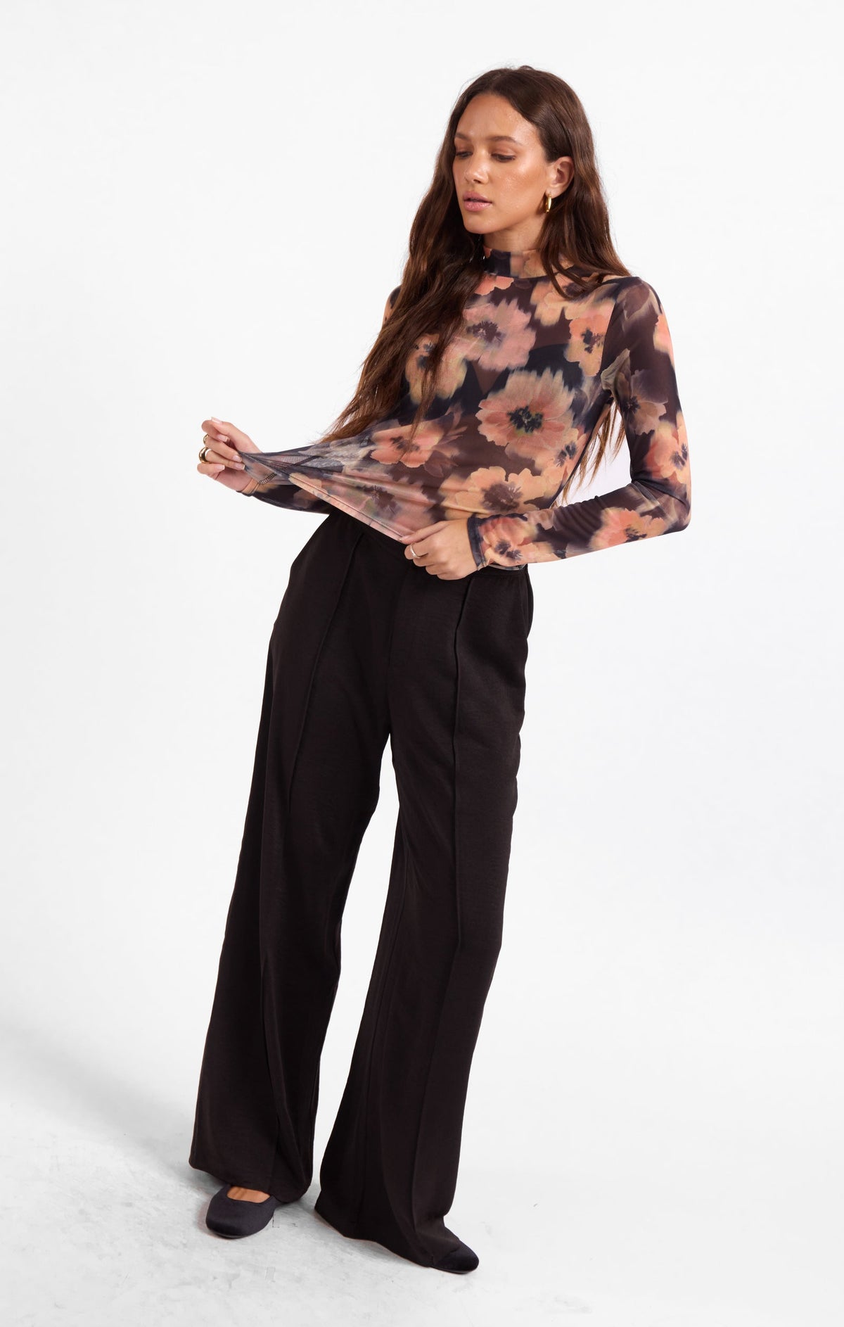 Floral long-sleeve knit top with high neck and straight hem, dark peach and black print