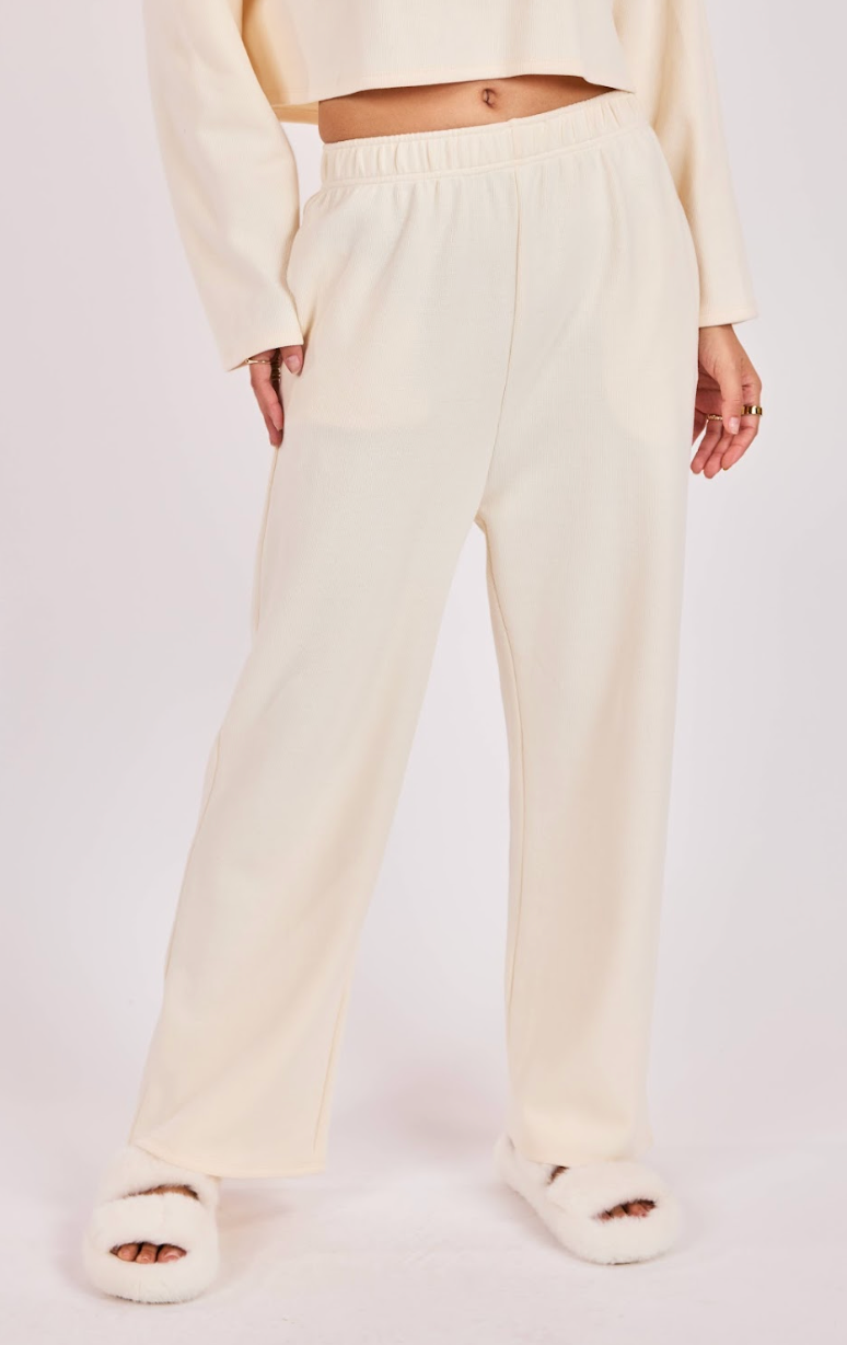 Relaxed Stay Wide Leg Pants