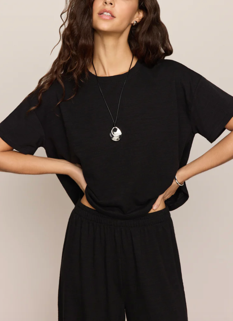 Sway Textured Cropped Tee - Black