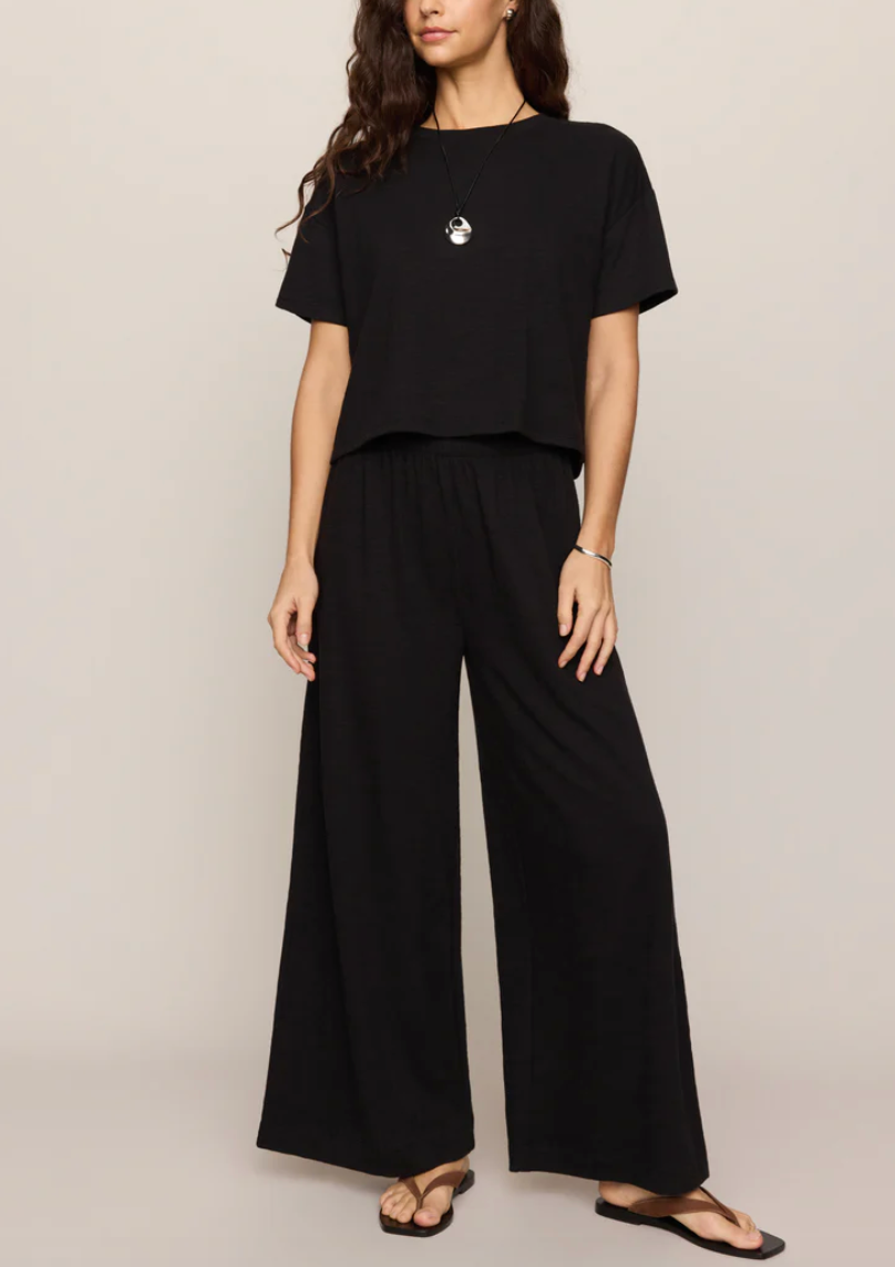 Sway Textured Cropped Tee - Black