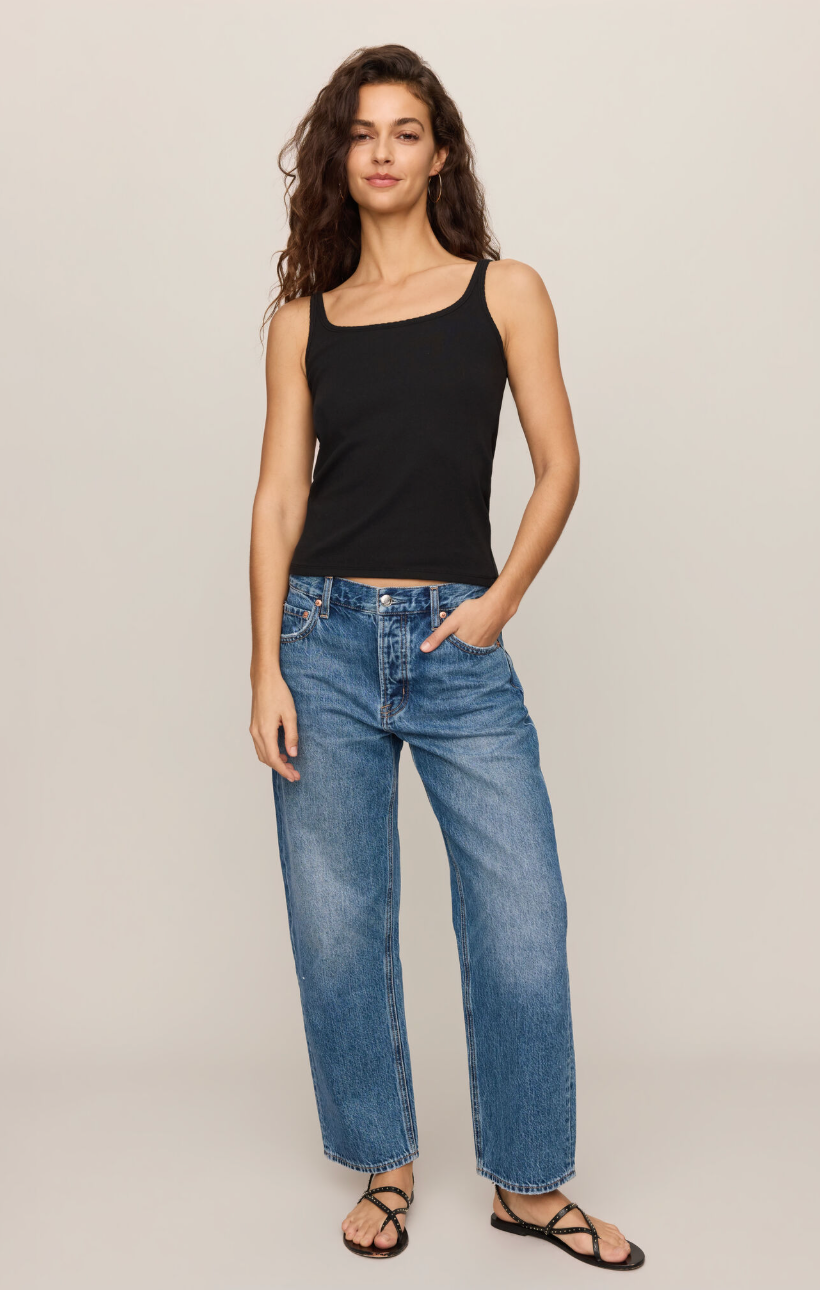 Vale Scalloped Tank - Black