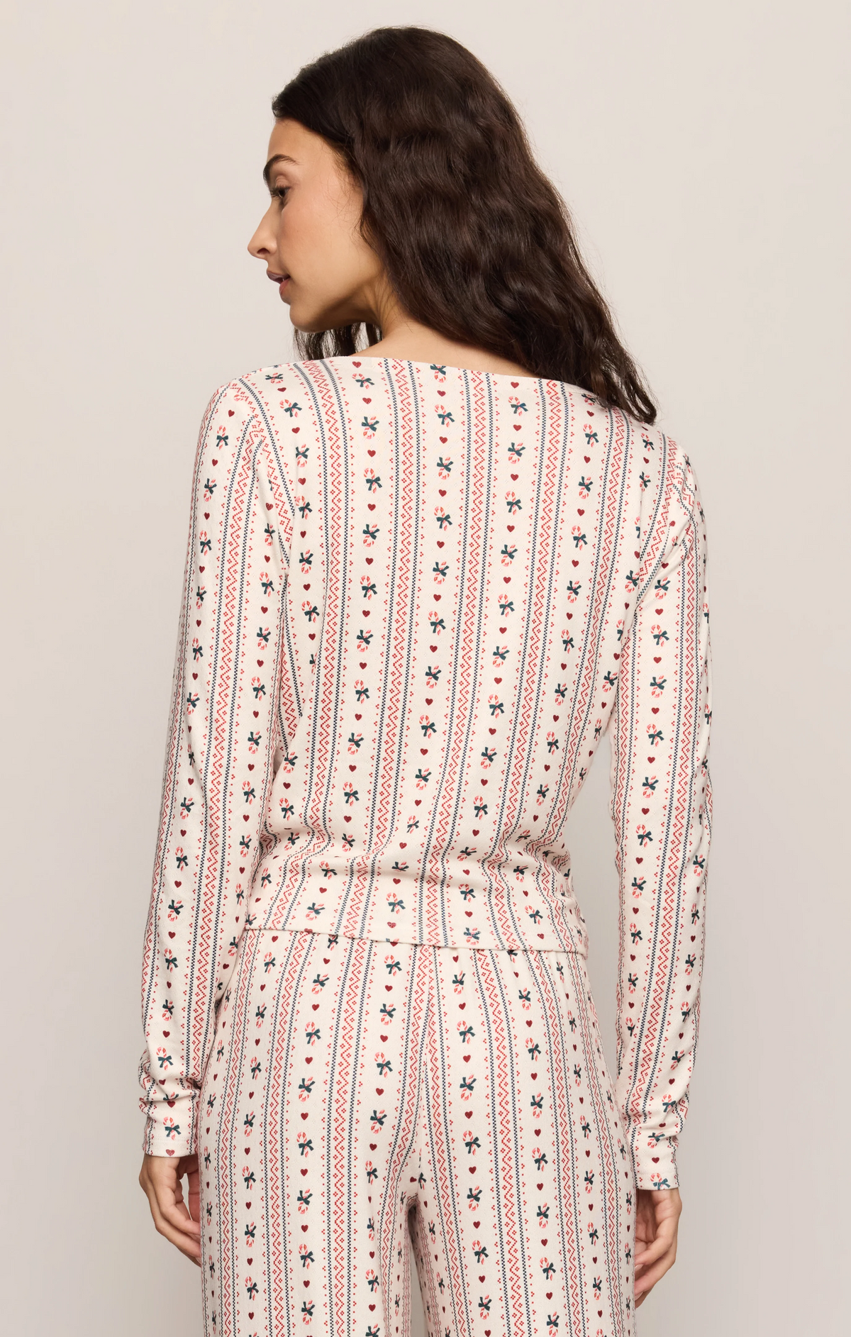 Long-sleeve top, rounded back, red candy-cane stripe print on white