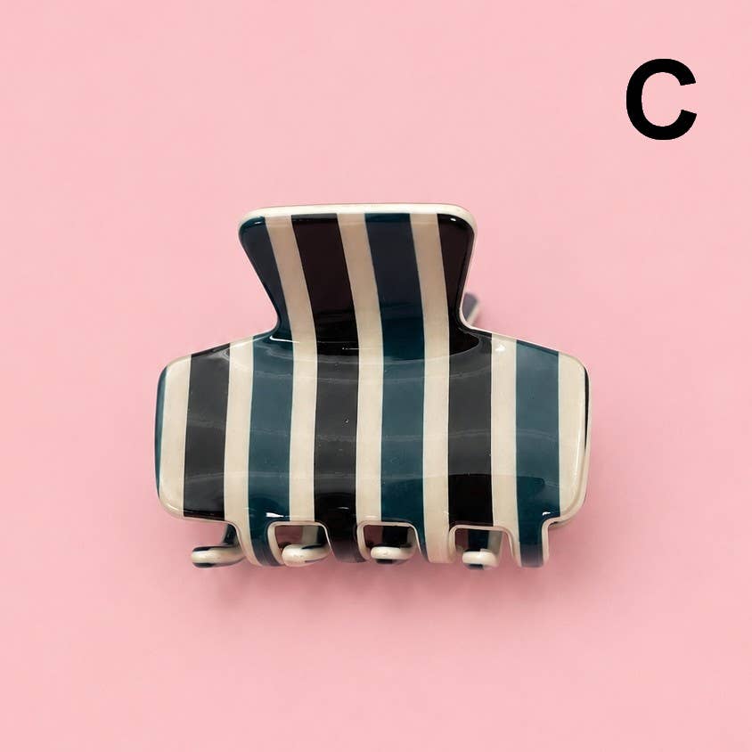 Navy and cream striped hair claw clip with four prongs