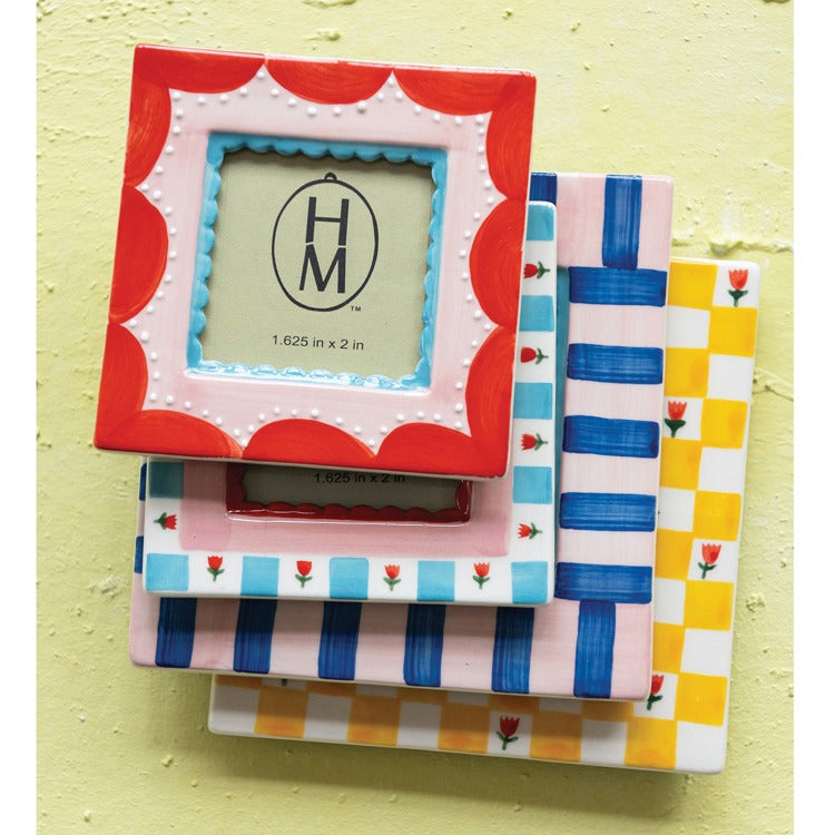 Bright Pattern Square Frame