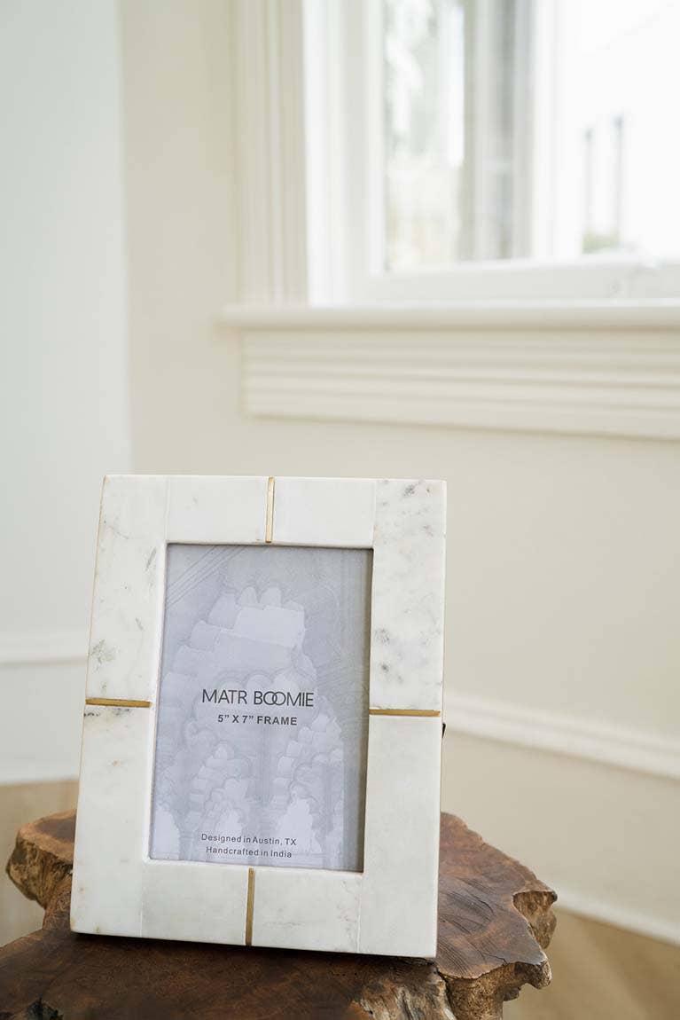 Sammita Brass White Marble Picture Frame - 5x7