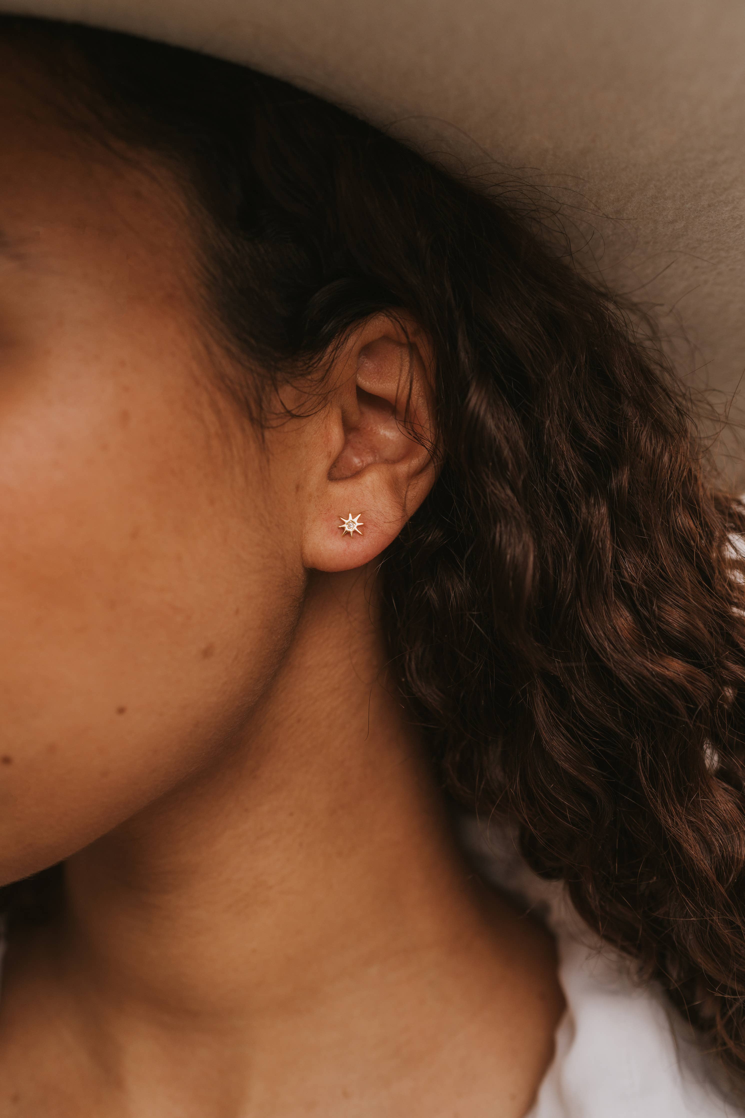 Sun & Moon Complements Gold Earrings