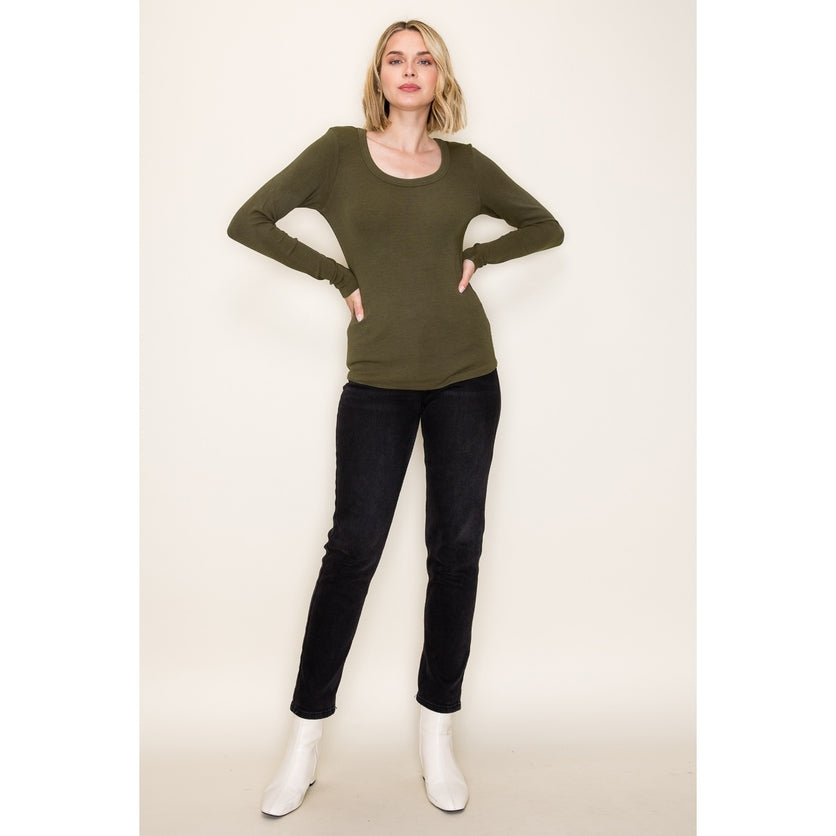 Best Basic Scoop Neck Top - Olive