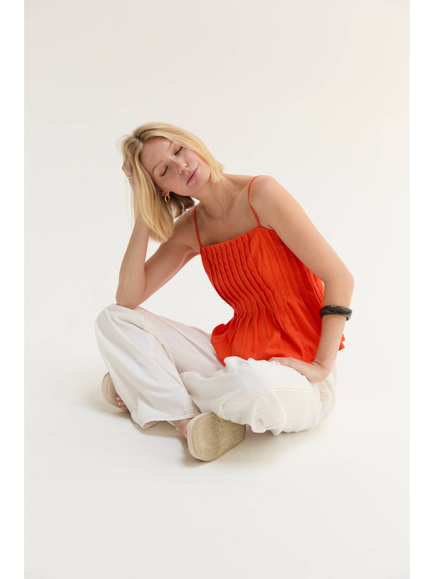 Claudia Pleated Linen Top - Poppy