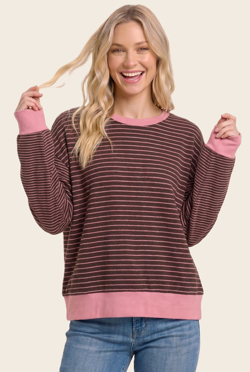 Striped crewneck sweatshirt in burgundy with thin light stripes and pink ribbed hem