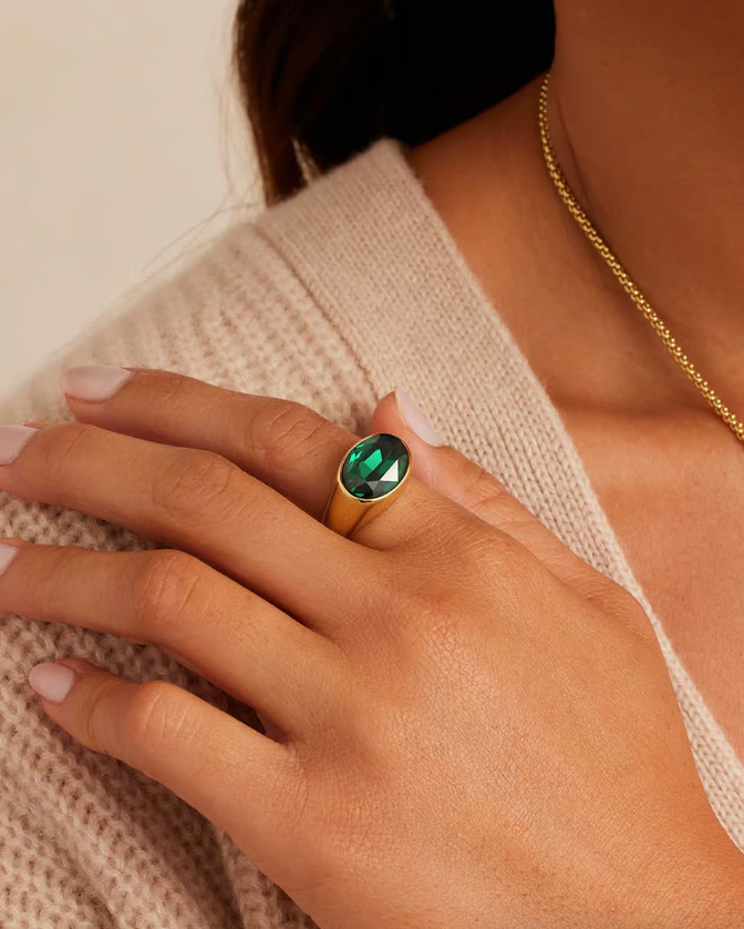 Nova Cocktail Ring - Emerald