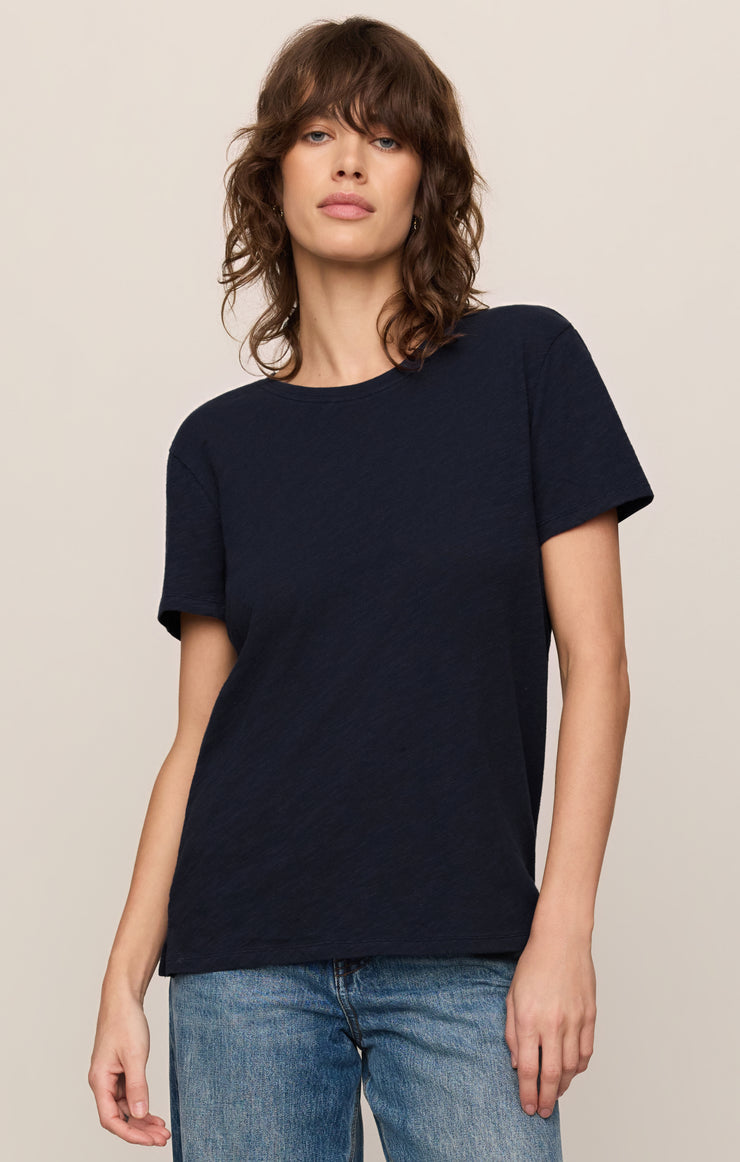 Navy slub knit crew-neck t-shirt with short sleeves, relaxed fit