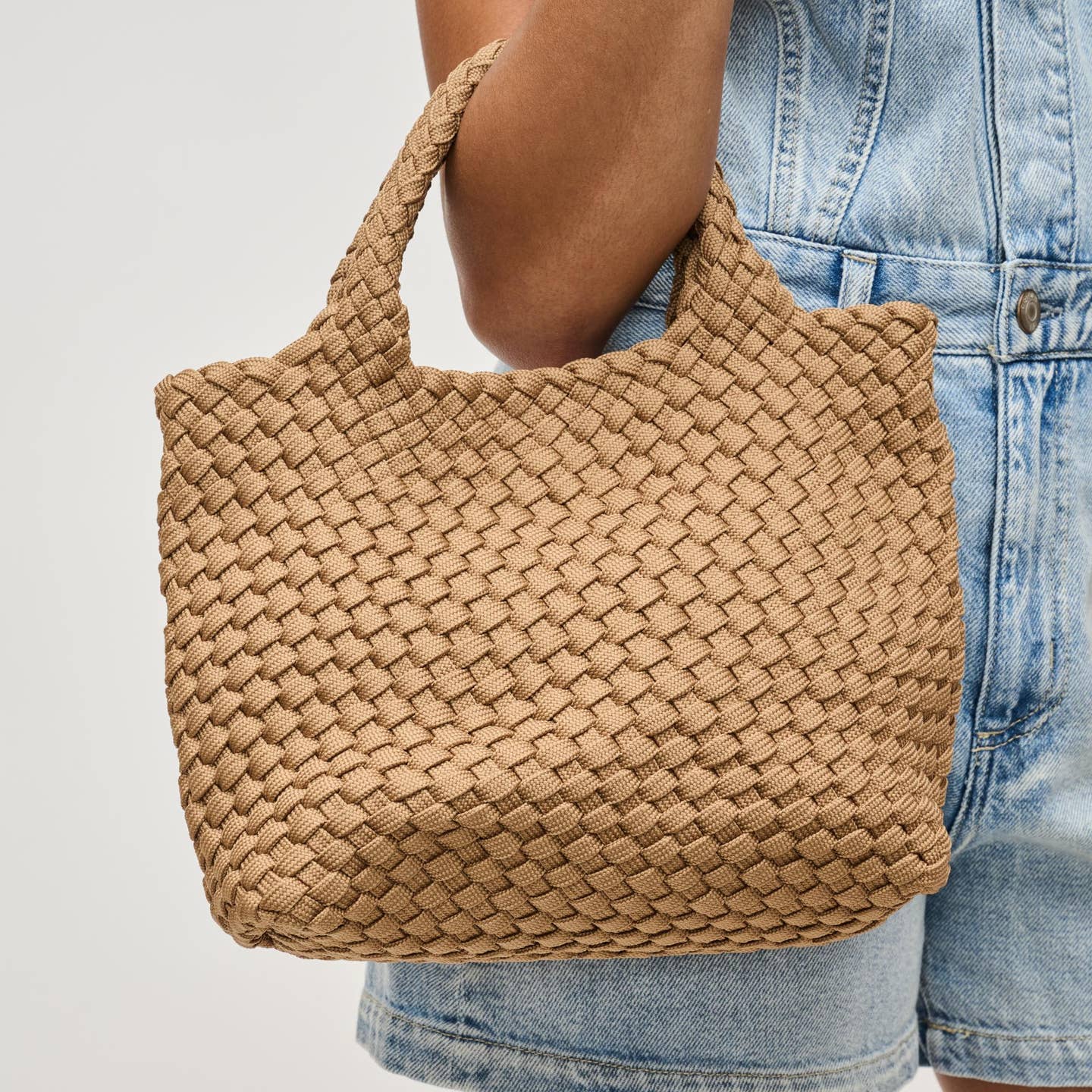 Sky's The Limit Crossbody
