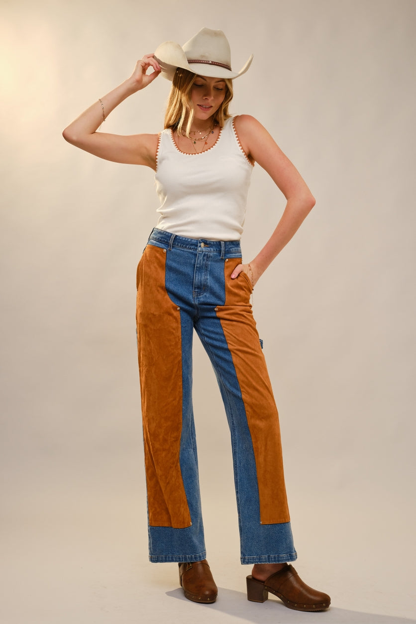 Hook 'Em Embroidered Stitch Tank
