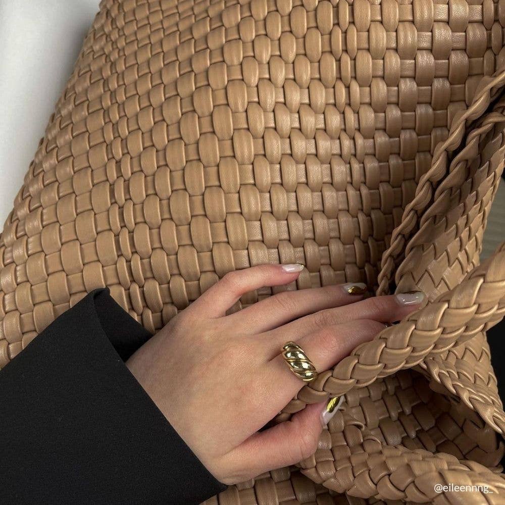 Johanna Vegan Shoulder Bag - Nude