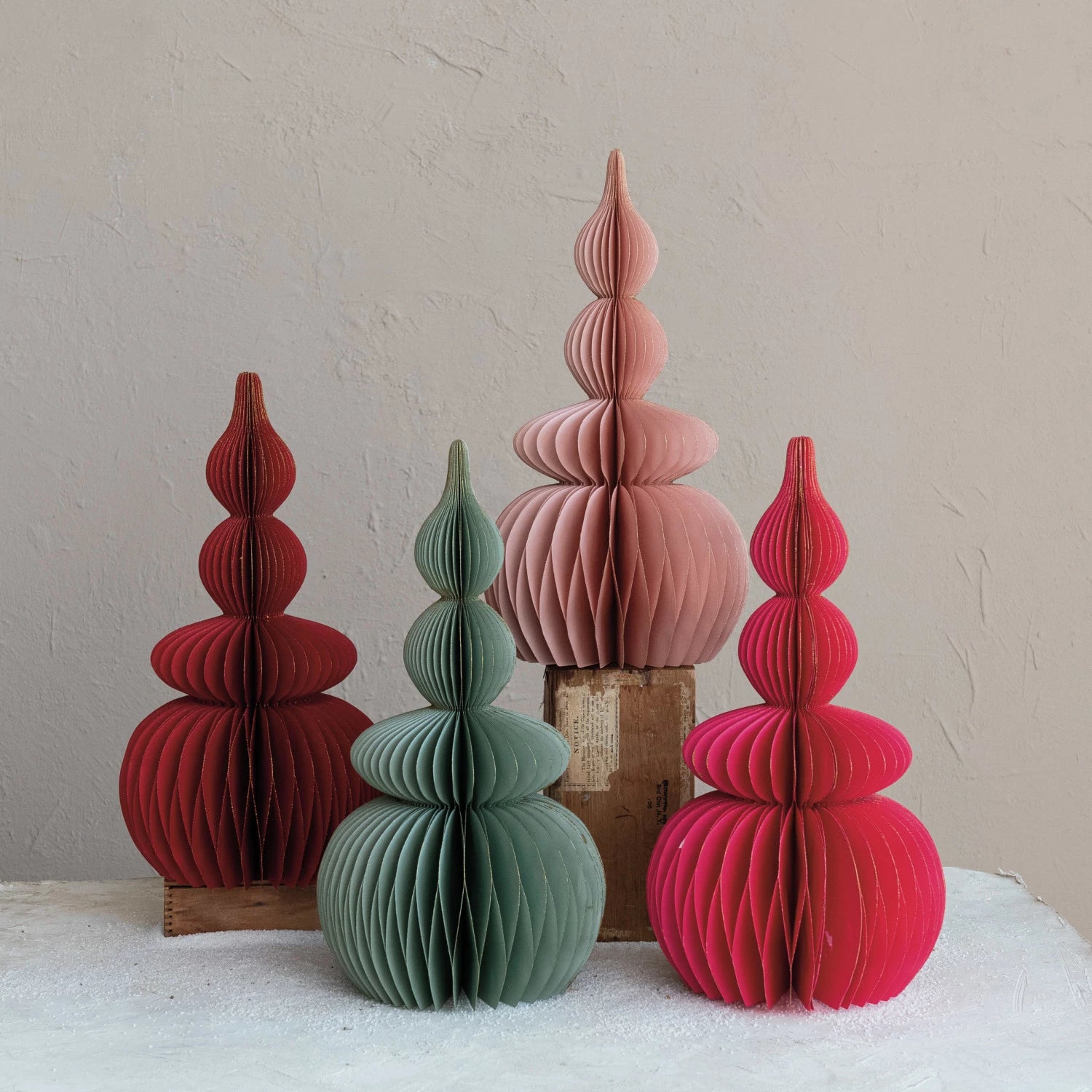 Paper Honeycomb Tree 26"